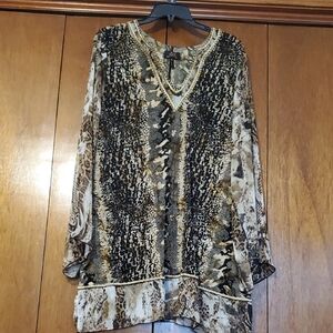 Chic Animal Print Tunic Top